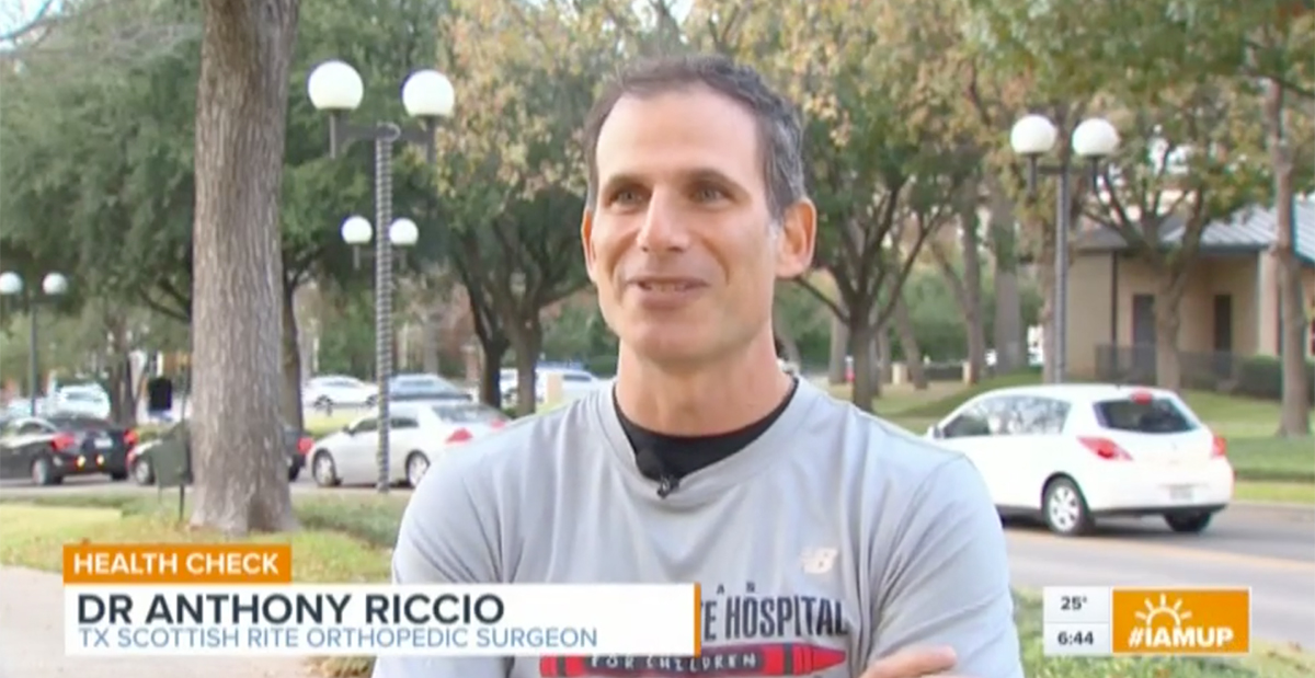 Scottish Rite Hospital Doctors Make Friendly Competition out of Dallas Marathon